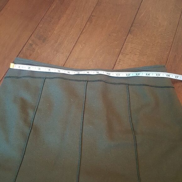 Harvé Benard Green Wool Blend Skirt - Picture 3 of 7
